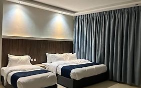 Aladnan Hotel